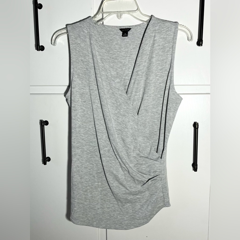 Ann Taylor Crepe Sleeveless Top (M) Crossover V-Neckline, Gray Heather